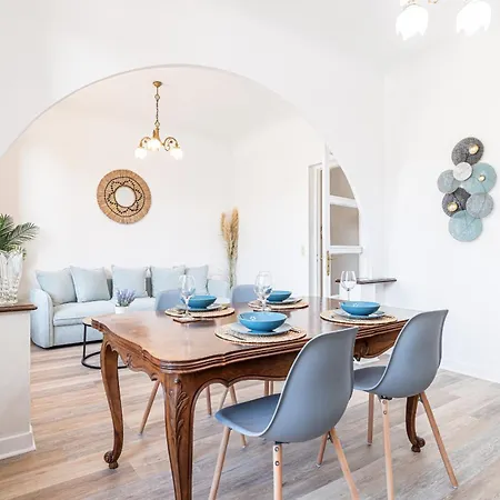 Apartment Large 2 Bdr & Garage *