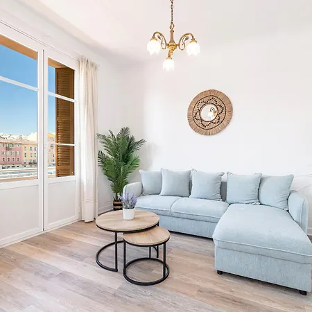 Appartement Large 2 Bdr&garage Nice