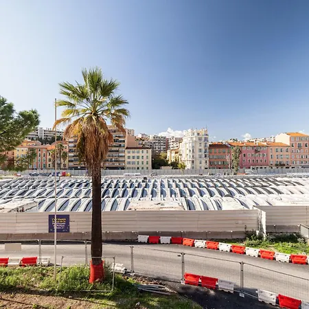 Large 2 Bdr&garage Appartement