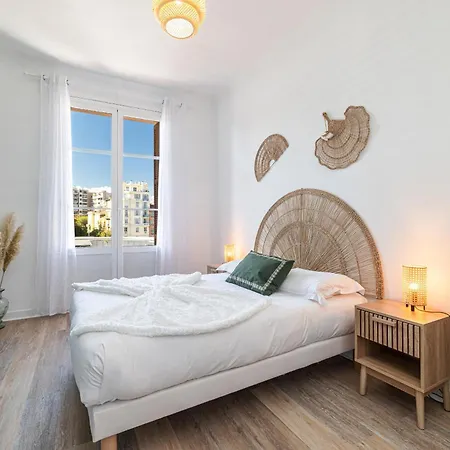 Appartement Large 2 Bdr & Garage *