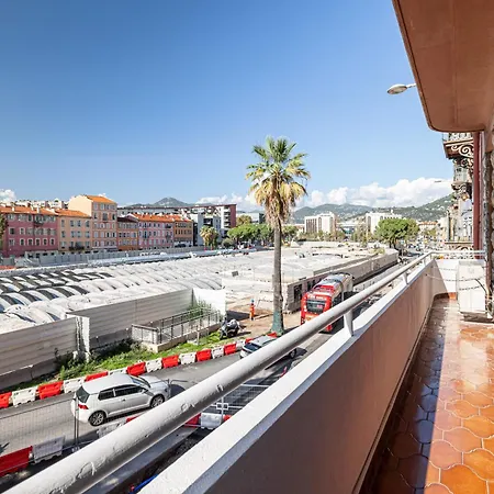 Large 2 Bdr & Garage Appartement Nice