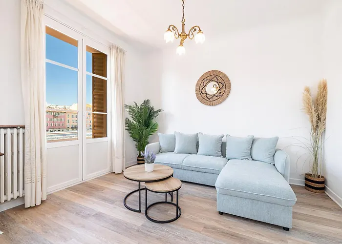 Apartamento Large 2 Bdr & Garage Nice